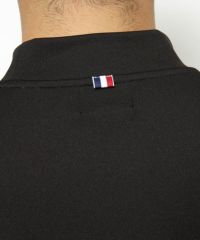 アダバットのハイネックシャツ