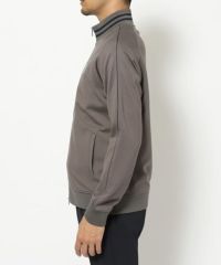 アダバットのブルゾン