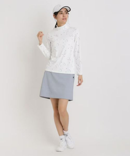 アダバットのハイネックシャツ