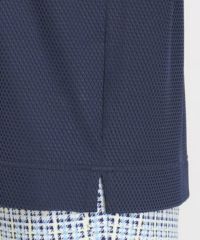 アダバットのハイネックシャツ