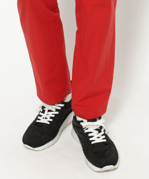 アダバットのパンツ