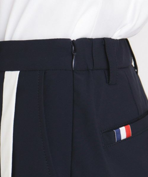 アダバットのパンツ
