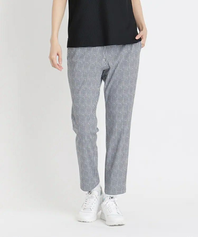 アダバットのパンツ