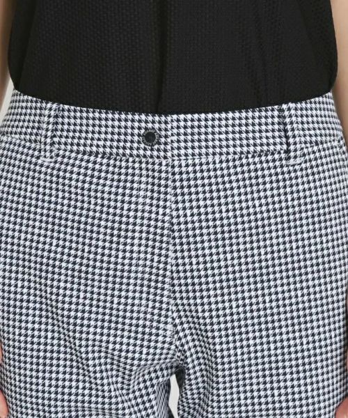 アダバットのパンツ