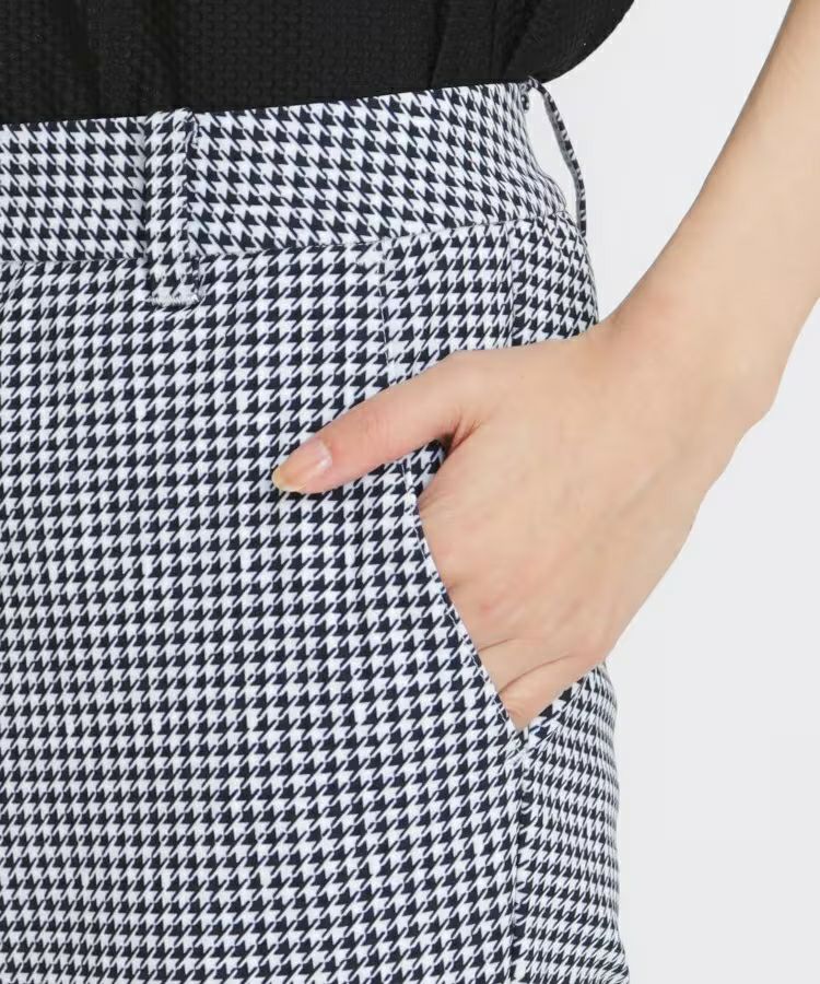 アダバットのパンツ