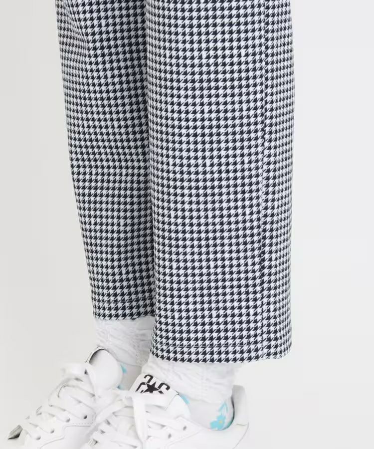 アダバットのパンツ