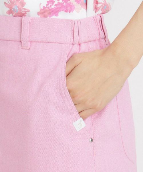 アダバットのスカート