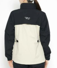 アダバットのレインブルゾン