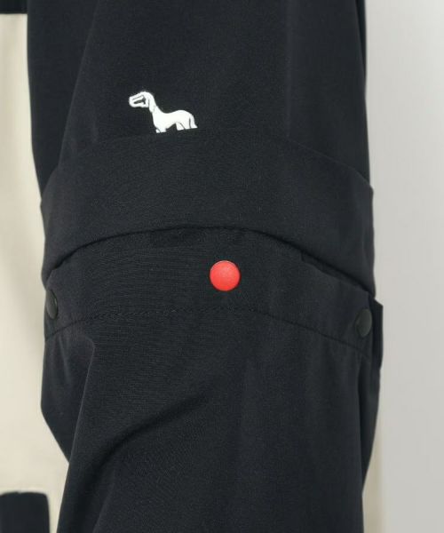 アダバットのレインブルゾン