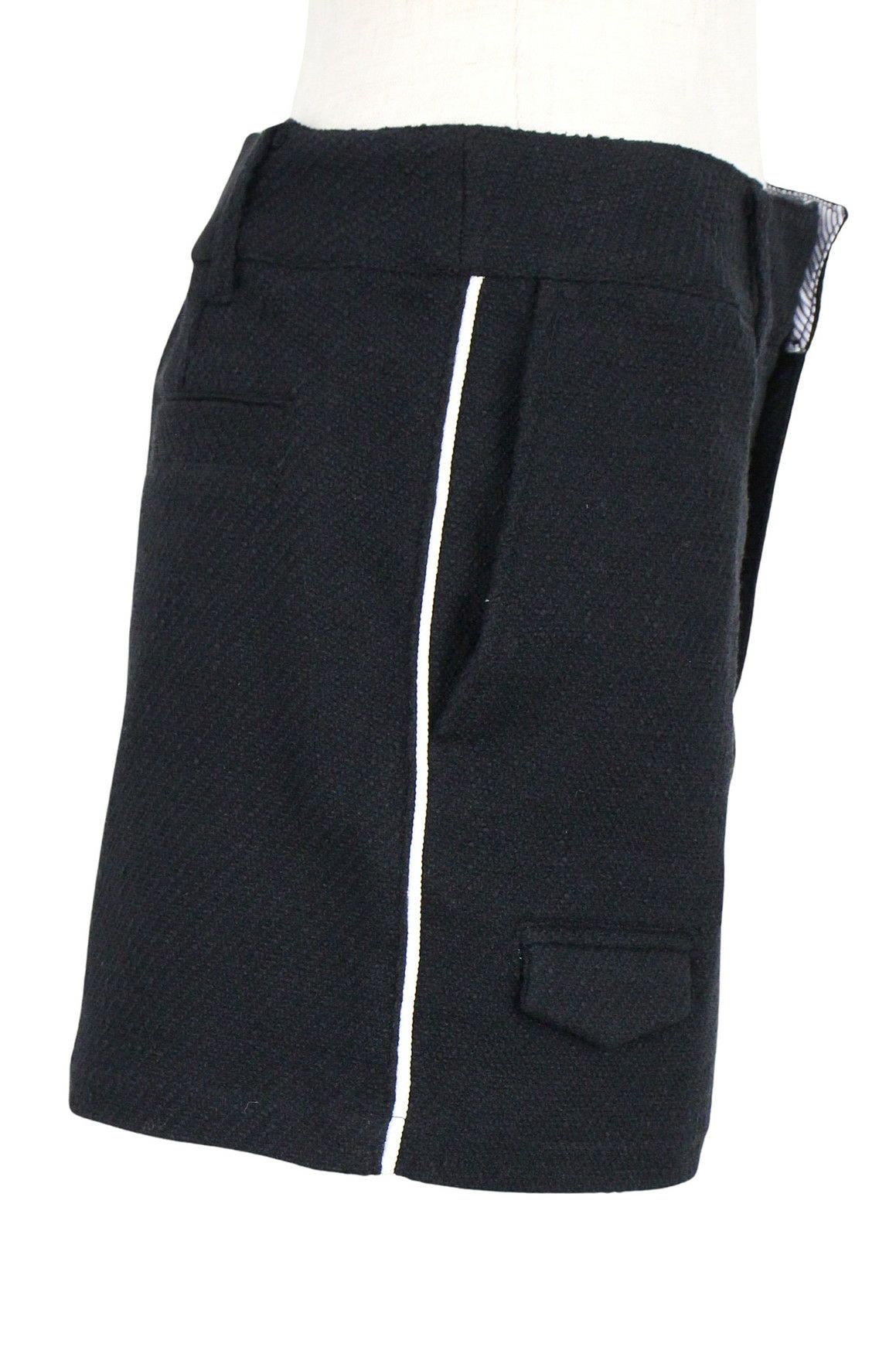 シーピージーのショートパンツ