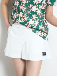 シーピージーのスカート