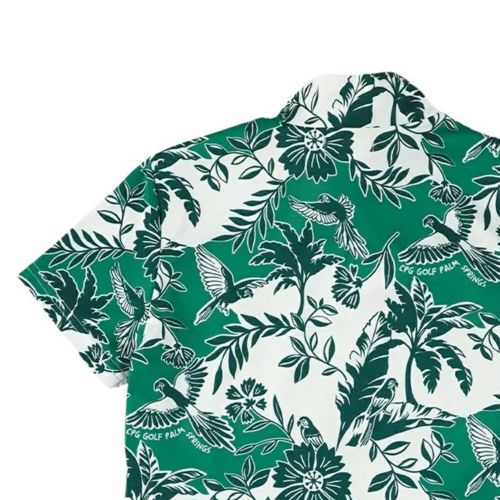 シーピージーのハイネックシャツ