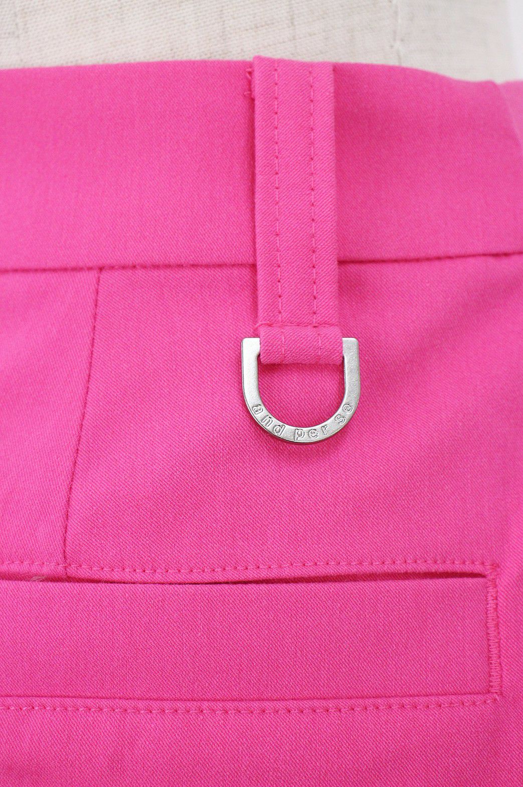 アンパスィのスカート