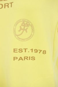 カステルバジャックスポーツのハイネックシャツ