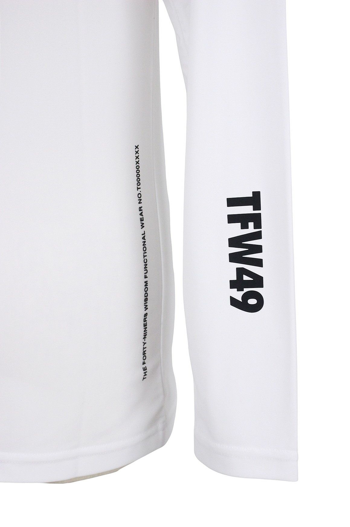 ティーエフダブリューフォーティーナインのインナーシャツ