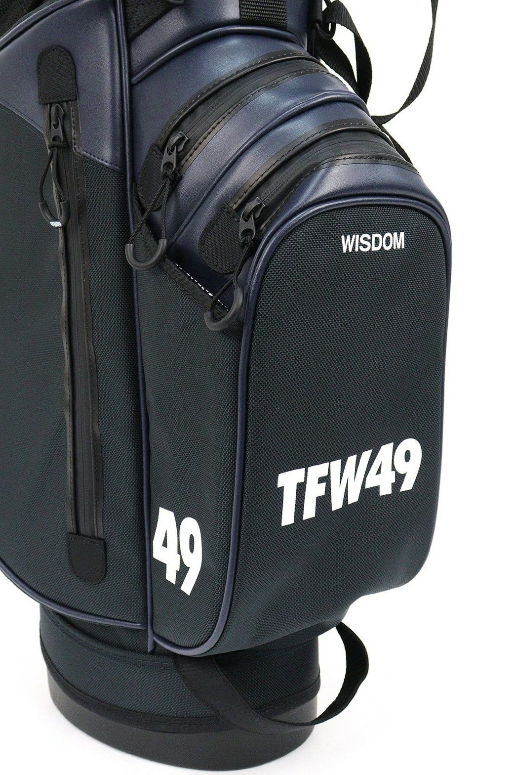 ティーエフダブリューフォーティーナインのキャディバッグ
