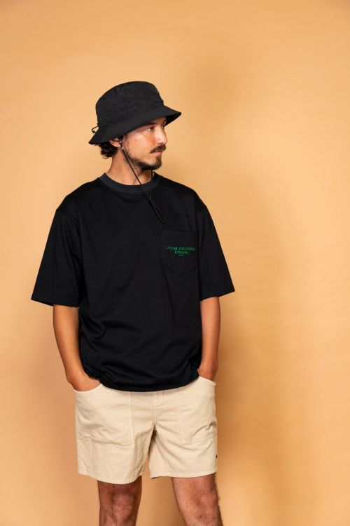 サルベージパブリックコレパのTシャツ