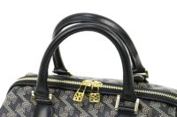 レザレクションのカートバッグ