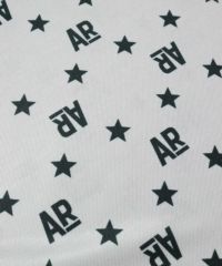 アルチビオのハイネックシャツ