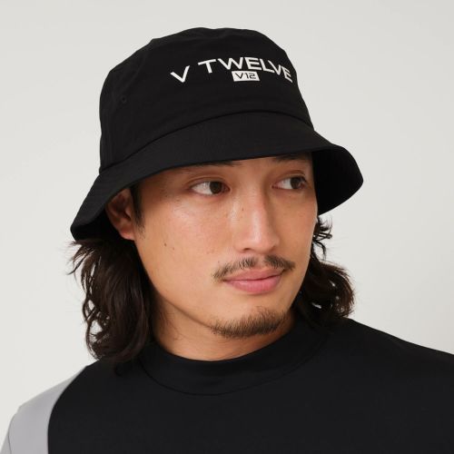 V12ゴルフのハット