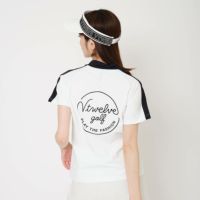 V12ゴルフのハイネックシャツ