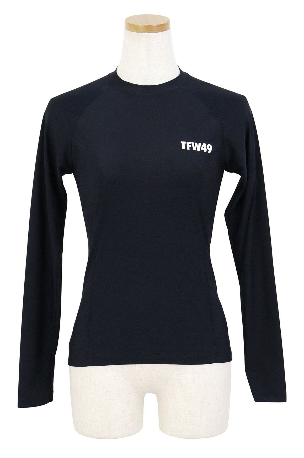 ティーエフダブリューフォーティーナインのインナーシャツ