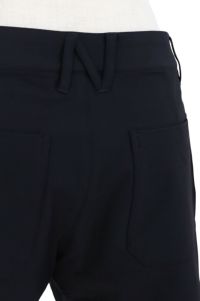 ニューバランスゴルフのショートパンツ