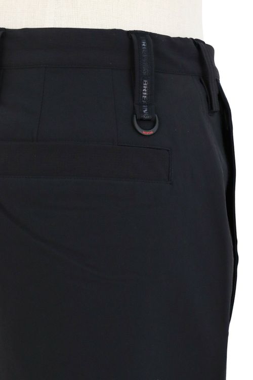 ブリーフィングゴルフのパンツ