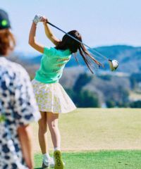 ピーダブリュサーキュラスのスカート