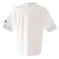 シナコバジェノバのＴシャツ