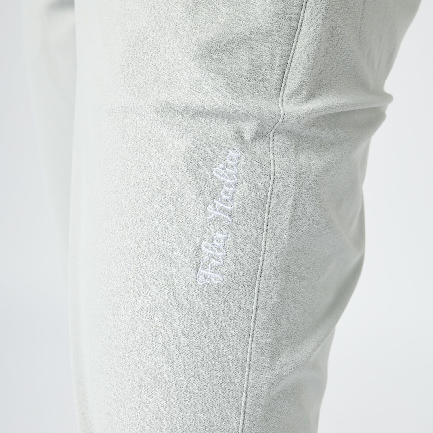 フィラゴルフのパンツ