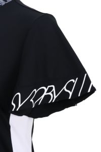 sy32のハイネックシャツ