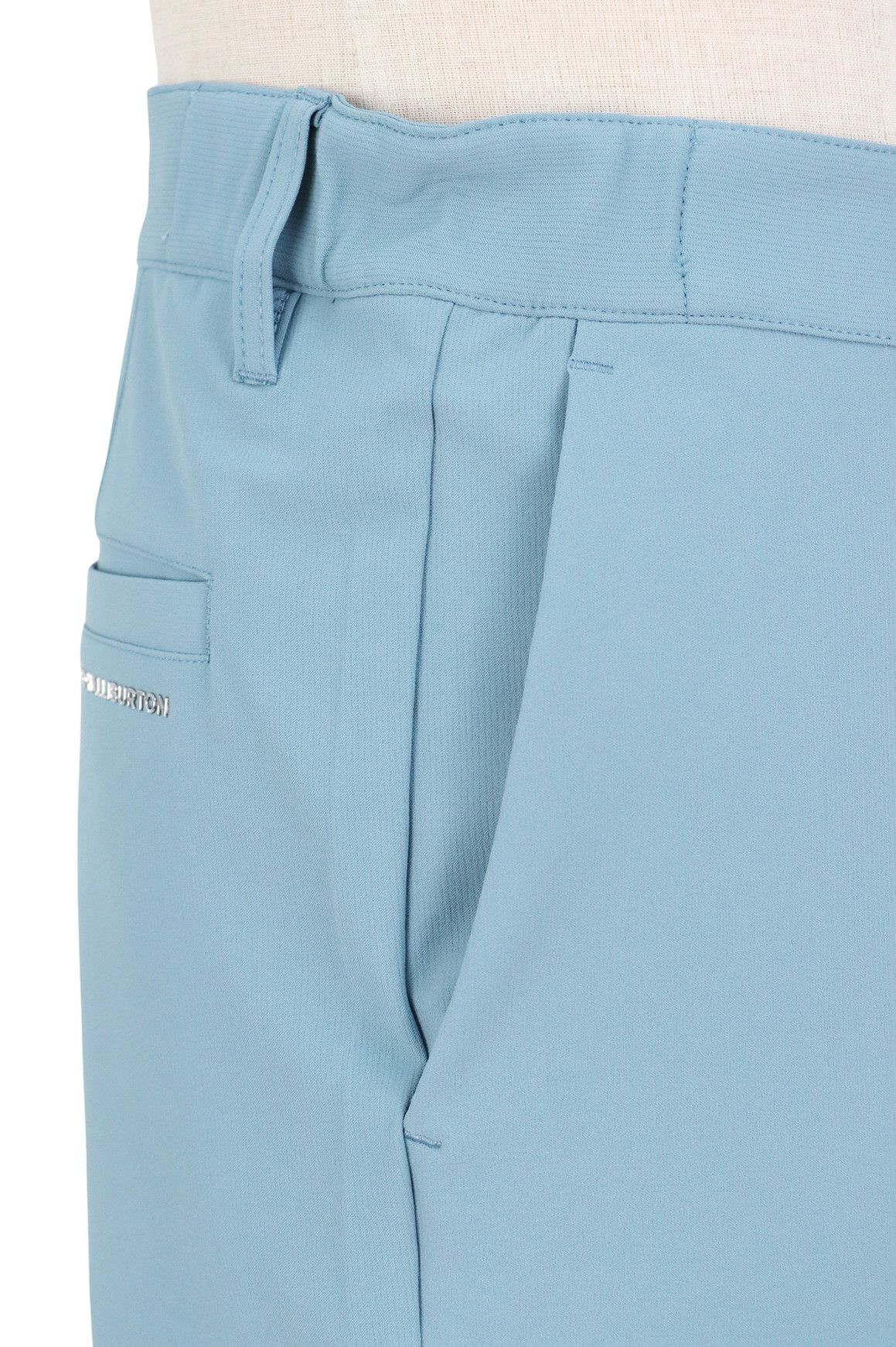 ゼロハリバートンゴルフのパンツ