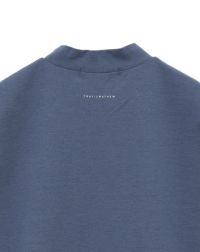 トラヴィスマシューのハイネックシャツ