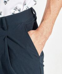 マンシングウェアのパンツ