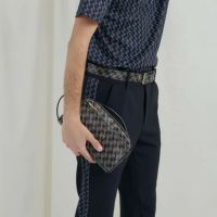 レザレクションのカートバッグ