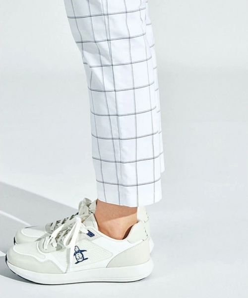 マンシングウェアのパンツ