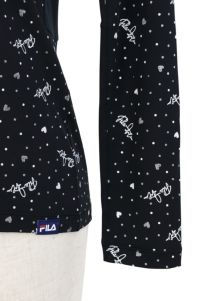 フィラのハイネックシャツ