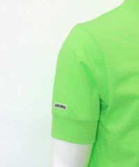 アルチビオのハイネックシャツ