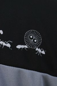 ビバハートのハイネックシャツ