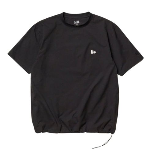 ニューエラのTシャツ