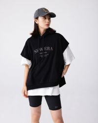 ニューエラのパーカー