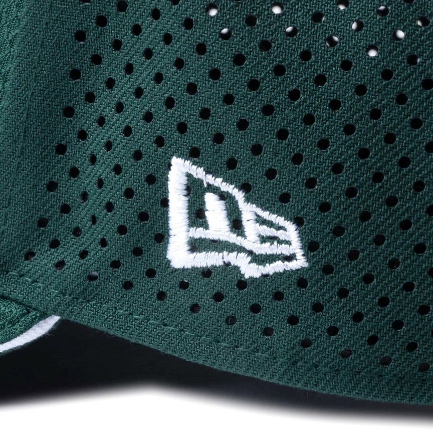 ニューエラゴルフ日本正規品のキャップ