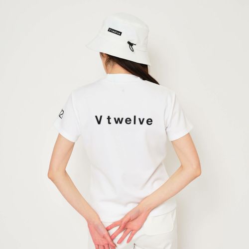 V12ゴルフのハイネックシャツ