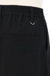 ティーマックのロングパンツ