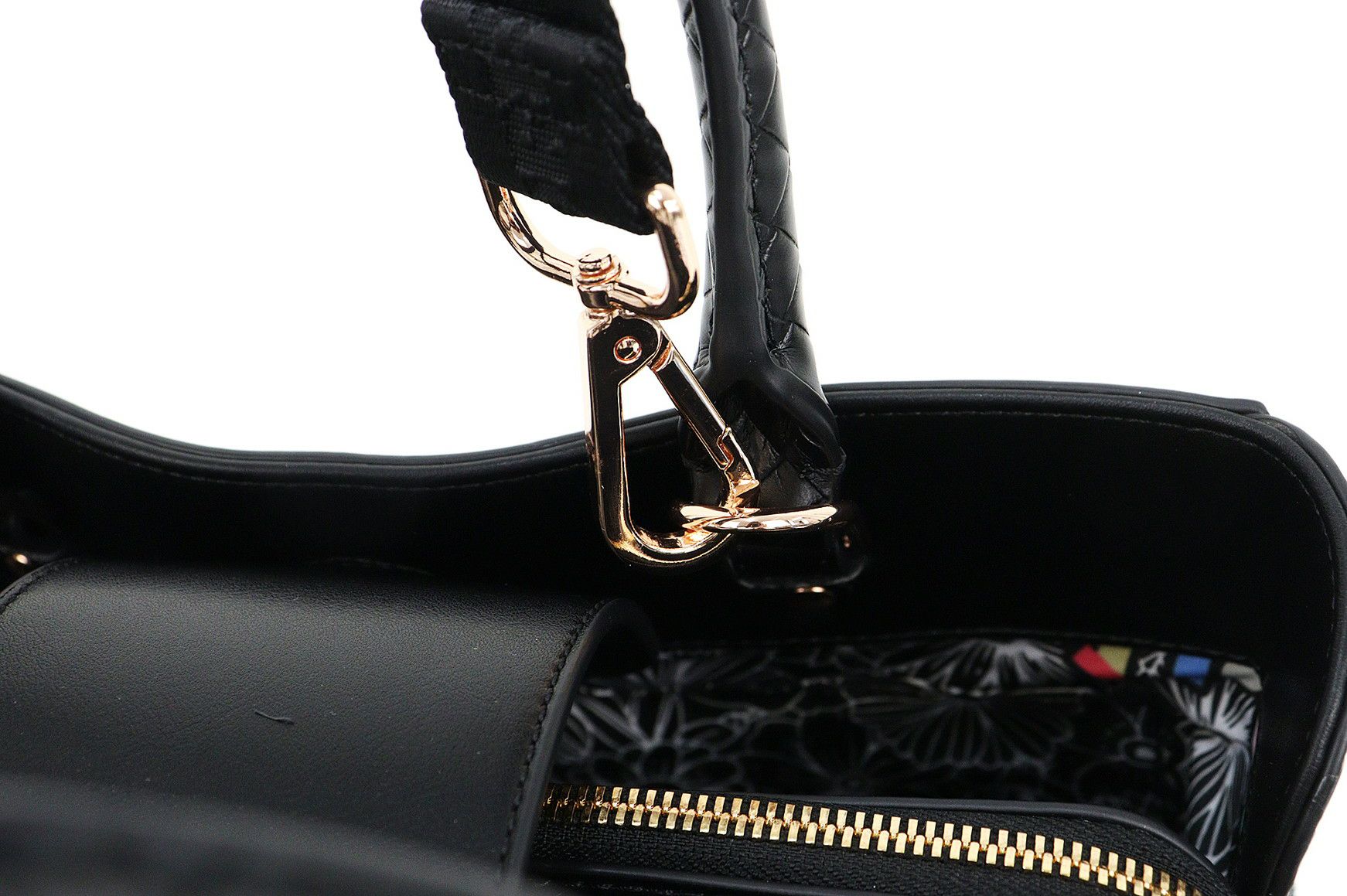 MUスポーツのカートバッグ