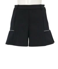 アルチビオのショートパンツ
