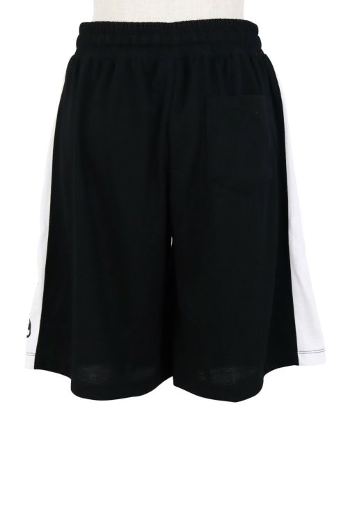 チャンピオンのショートパンツ