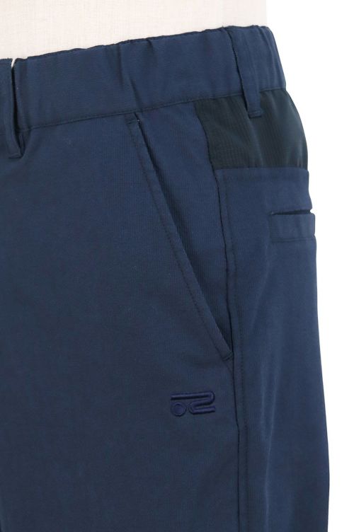 ロサーセンのロングパンツ