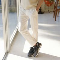 ロサーセンのロングパンツ